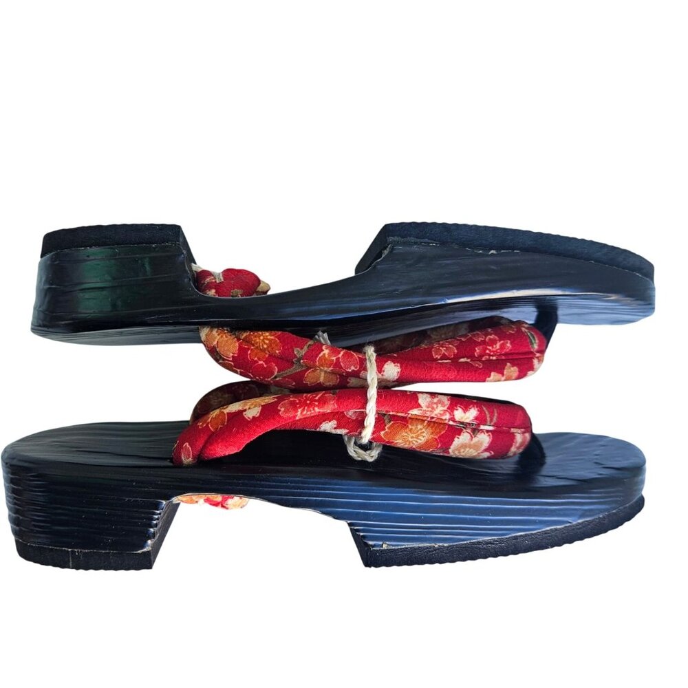 Japanese Geta Sandals Black Lacquer Red Floral Hanao S/M 6 to 7 Narrow - Picture 2 of 13